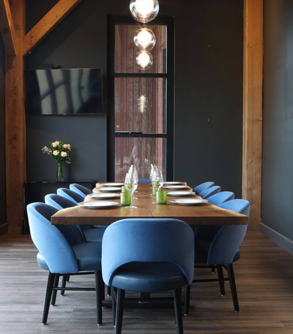 Private Events Cleaver & Cocktail Restaurant in Town & Country MO